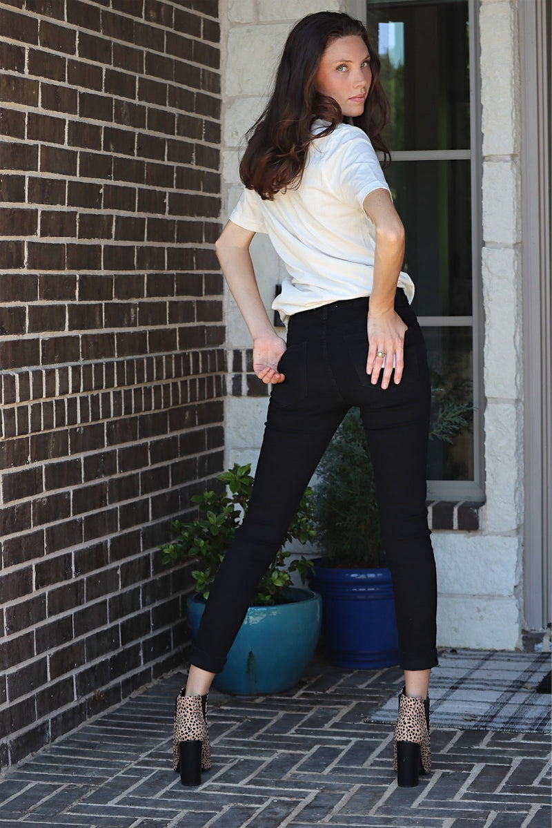 BECCA'S BRILLIANT SKINNY JEANS - BLACK