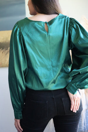 SAMANTHA’S SATIN BLOUSE - EMERALD