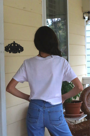 BELLA'S BEST BLUEBERRY CROPPED TEE - WHITE