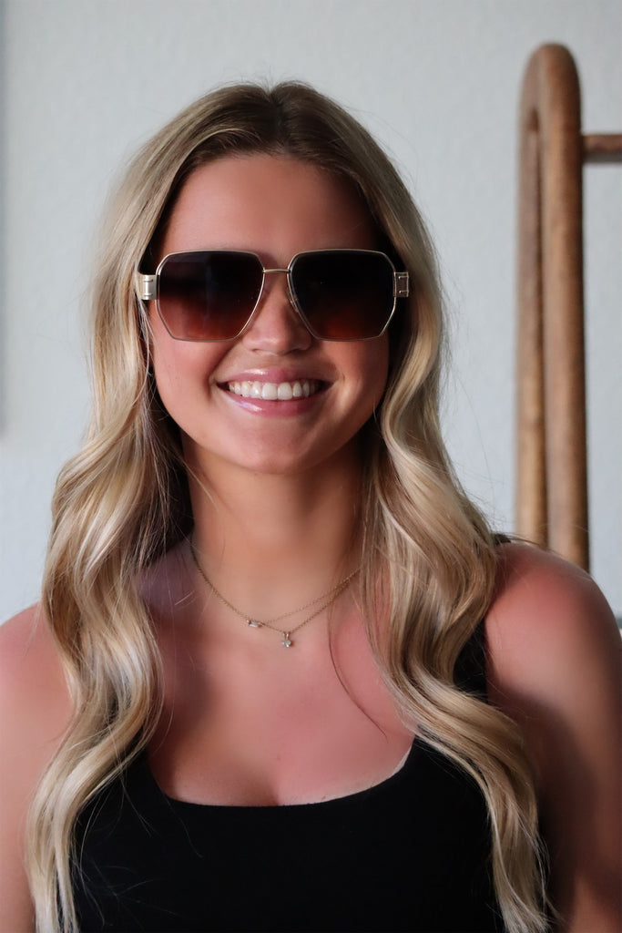 SURI'S STATEMENT SUNGLASSES - MULTI