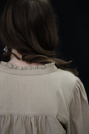 ANNA'S RUFFLE AND READY BLOUSE - TAUPE