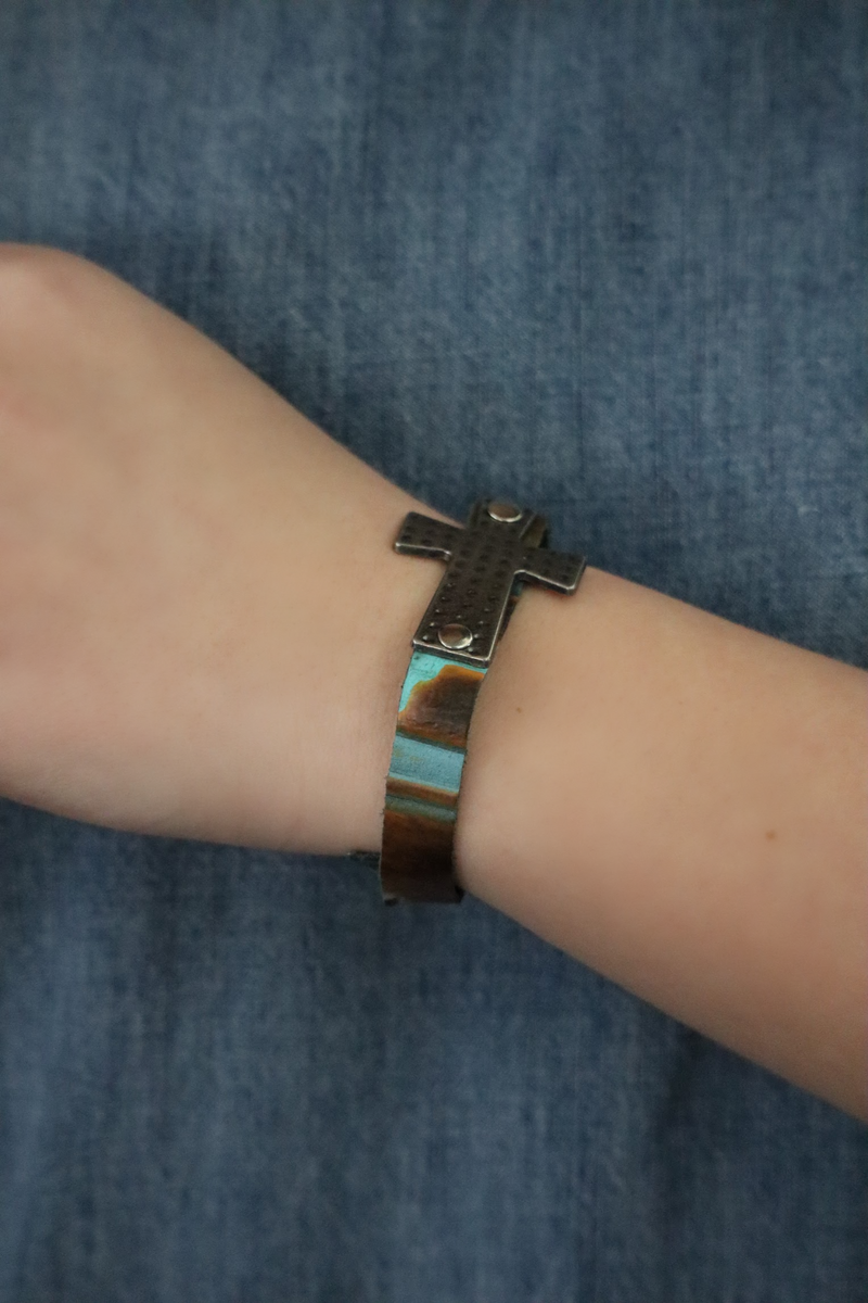 MARY'S LEATHER CROSS BRACELET - MULTI