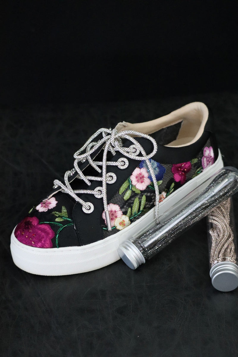 JENNY'S RHINESTONE SHOELACES- MULTI