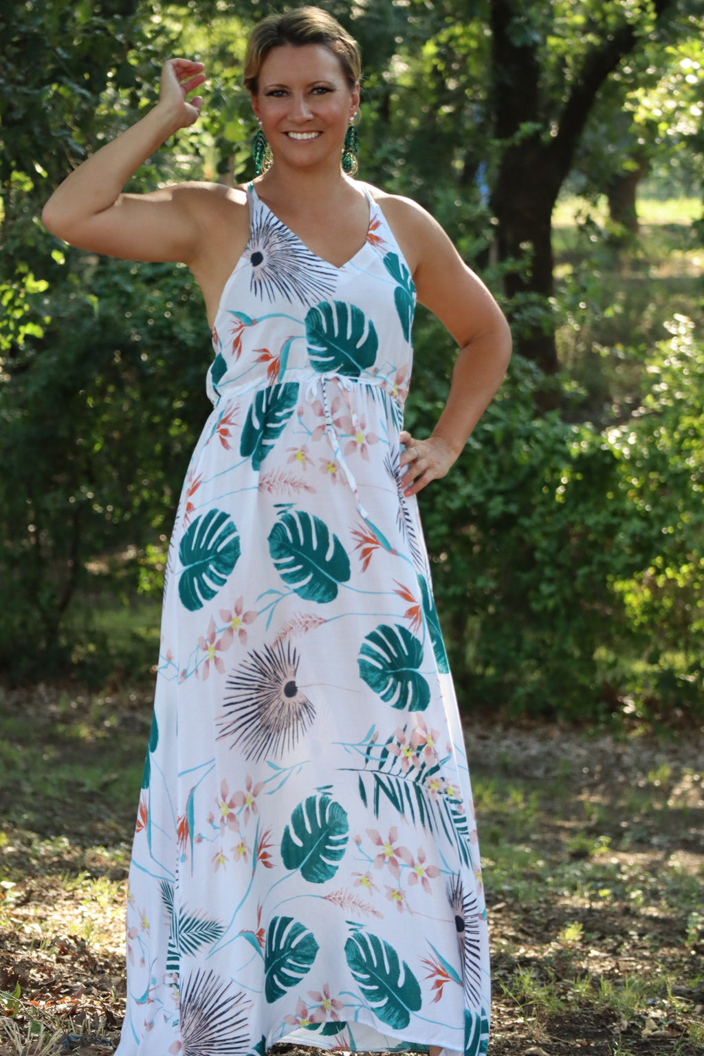 FIONA’S FLORAL HALTER MAXI - OFF-WHITE