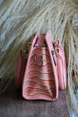 AVA'S AMBITIOUS CROSSBODY - MULTI