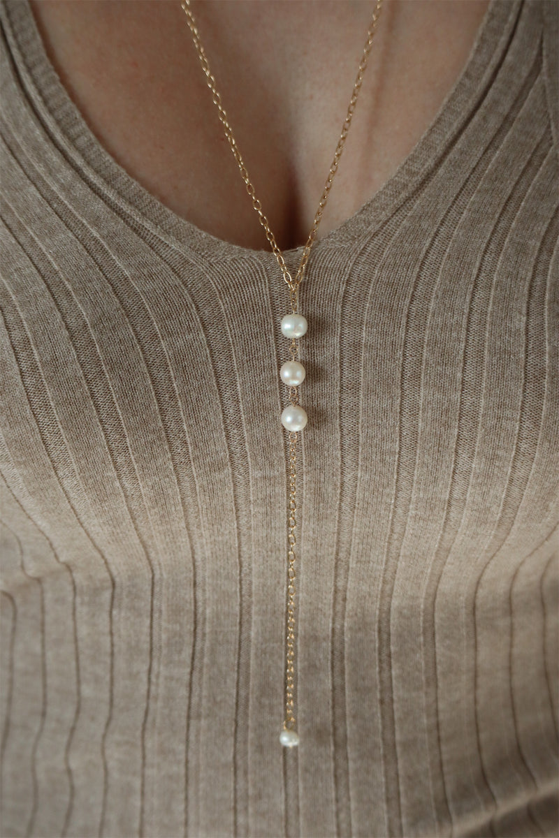 LACY'S LONG PEARL NECKLACE- GOLD & PEARL